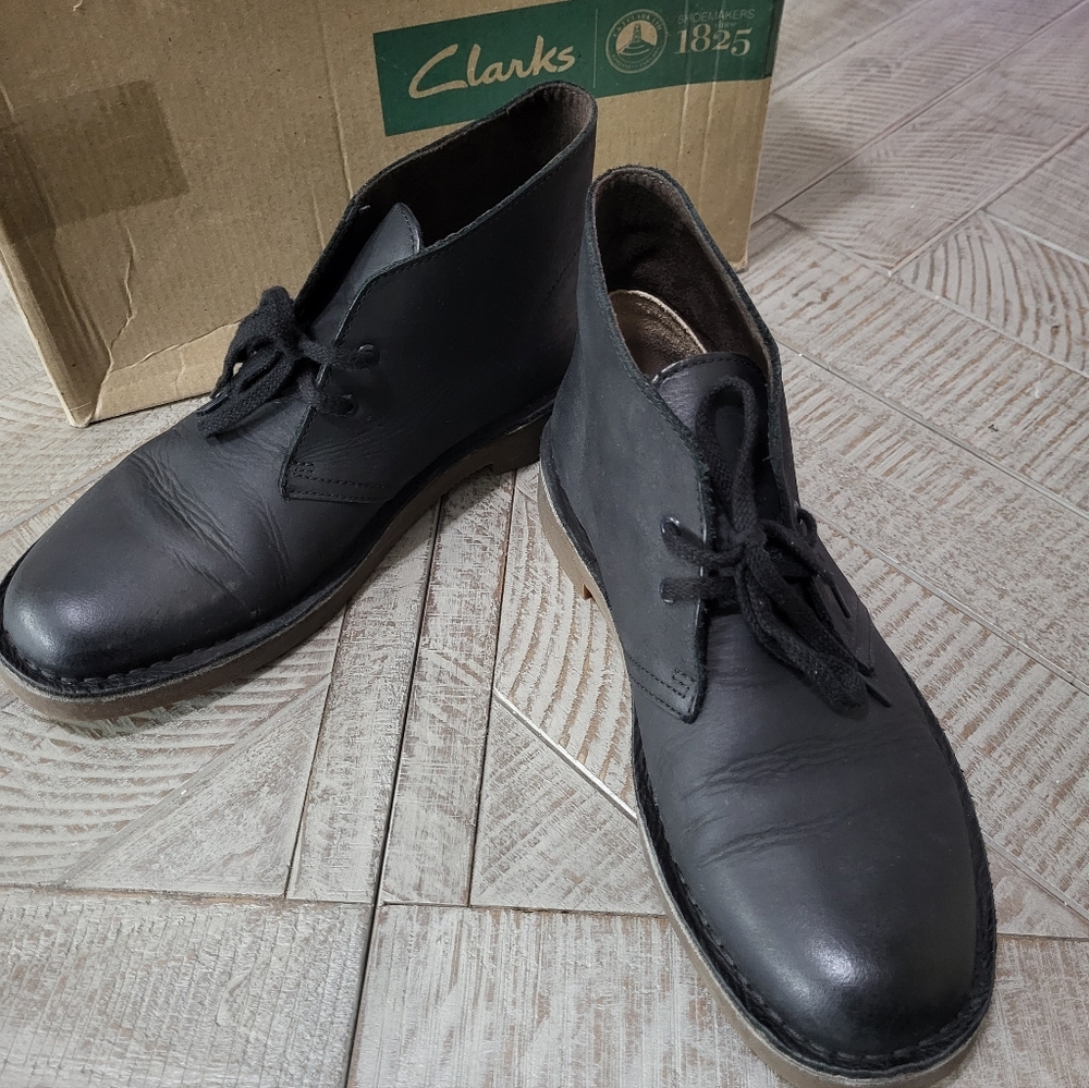 Clarks Bushacre 2 Black Leather Desert Chukka Boots Men’s 7M